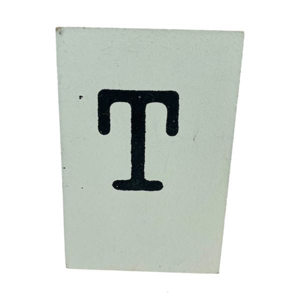 CottonCounts Letter T - Wit