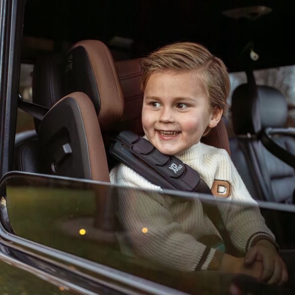 Dubatti by Britax Römer KIDFIX PRO Autostoel - Walnut Brown – foto 8